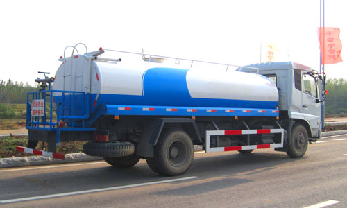  �|�L(f��ng)������ˮ܇ 